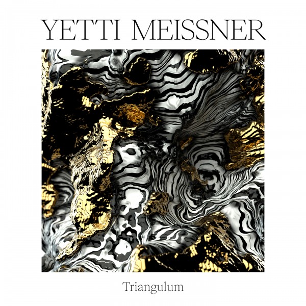 Cover SVT305 - Yetti Meissner  Triangulum 